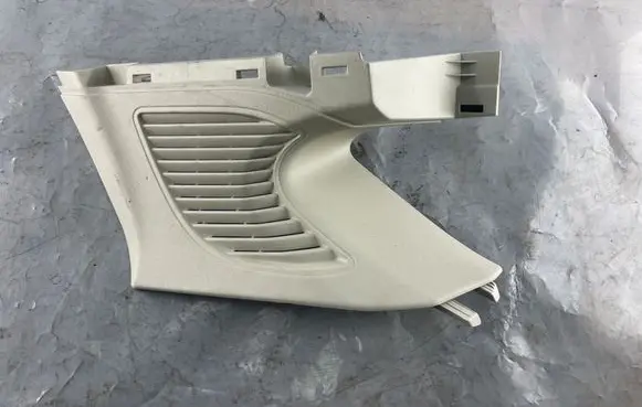 Ford Focus (D)pillar trim (top) BM51N280C46 BM51N280C46A