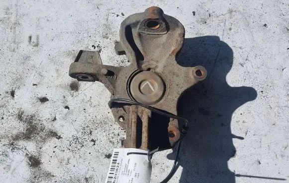 Mercedes-Benz Sprinter W906 Front wheel hub spindle knuckle