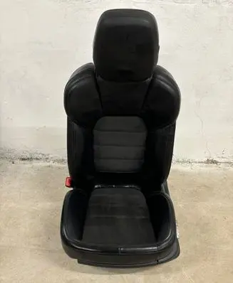 Porsche Cayenne (92A) Front passenger seat 