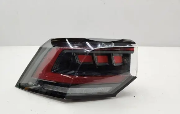 Volkswagen Golf VIII Rear/tail lights set 5H0945207B