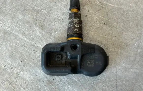 Toyota Auris E180 Tire pressure sensor 
