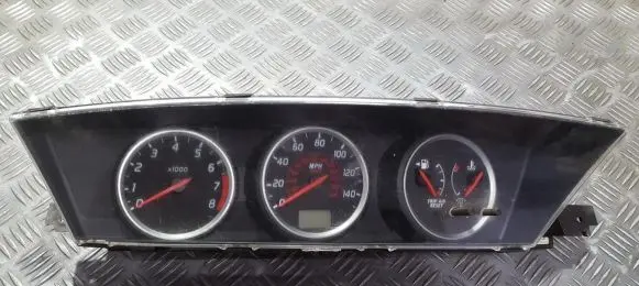 Nissan Primera Speedometer (instrument cluster) AU302 2Y21730