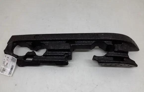 Mercedes-Benz C W203 Front bumper foam support bar A2038850437