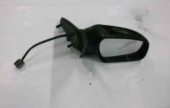 Ford Mondeo Mk III Manual wing mirror 