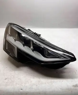 Audi A3 8Y Headlight/headlamp 8Y0941012