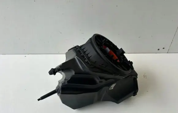 Audi A6 S6 C8 4K Air filter box 4K0133844D 4K0133844