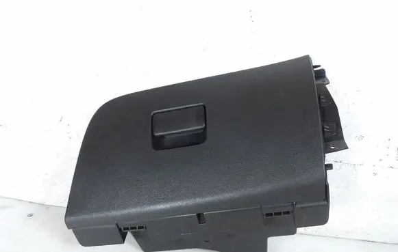 Opel Astra K Glove box 39046757