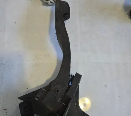 Ford Mondeo Mk III Accelerator throttle pedal 2S719F836DA 133900000889 XS719F836DD