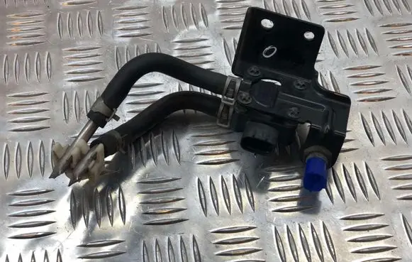 Nissan Pathfinder R51 Exhaust gas pressure sensor 1049901330