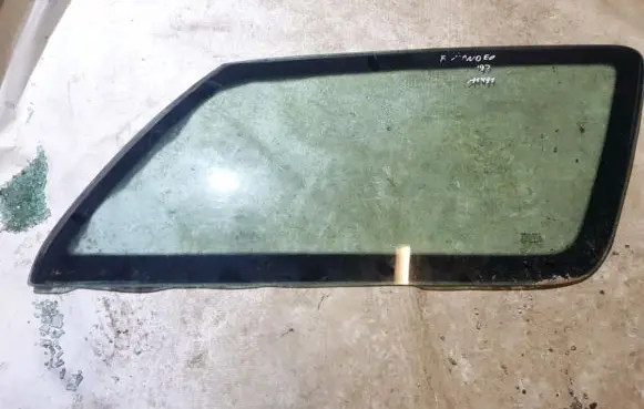 Ford Mondeo MK II Rear side window