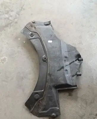 BMW 5 F10 F11 Other engine bay part 7188421