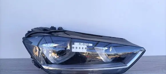 Volkswagen Golf Sportsvan Headlight/headlamp 517941034A