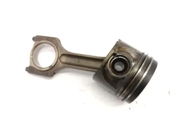 BMW 5 E60 E61 Piston with connecting rod