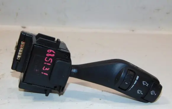 Ford Focus Wiper control stalk 1350067 4M5T17A553BD