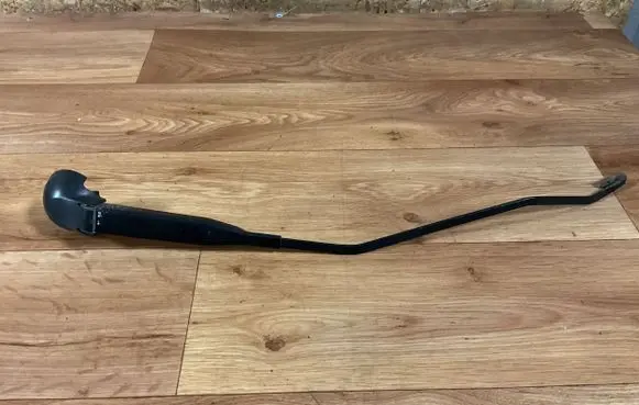 Smart ForTwo I Front wiper blade arm V0050000