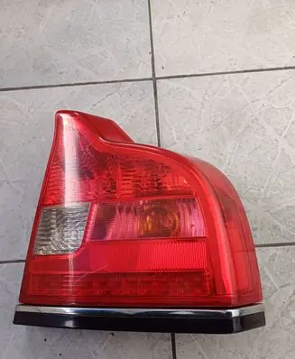 Volvo S80 Rear/tail lights
