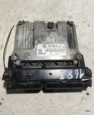 Volkswagen PASSAT B6 Engine control unit/module 03G906021LR