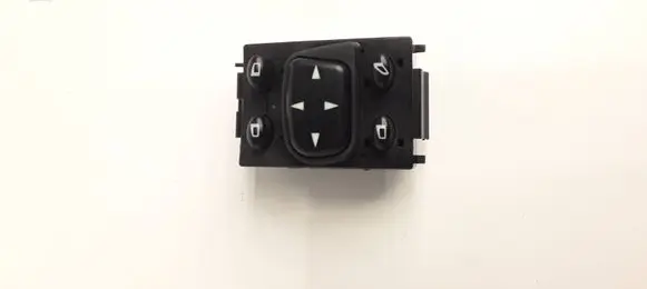 Mercedes-Benz S W220 Wing mirror switch 2208211551