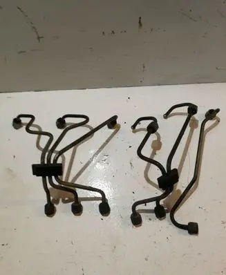 Volvo S60 Fuel injector supply line/pipe 