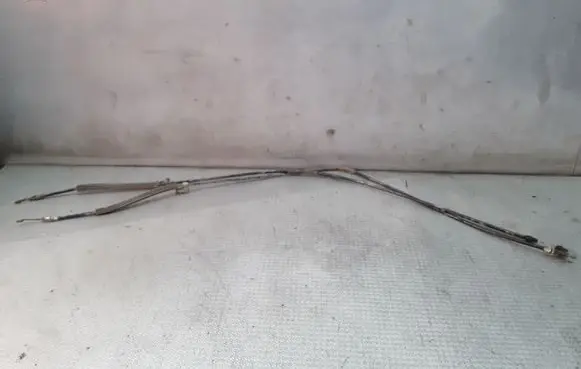 Ford Focus Handbrake/parking brake wiring cable 