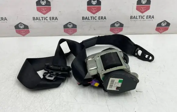 Audi A8 S8 D3 4E Front seatbelt 601782800 008L000 45129