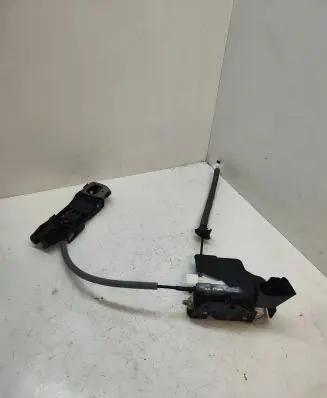 Audi A3 S3 8V Front door lock
