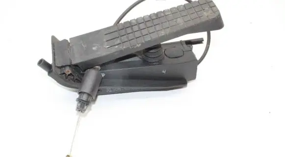 Porsche Boxster 986 Accelerator throttle pedal 99642302002