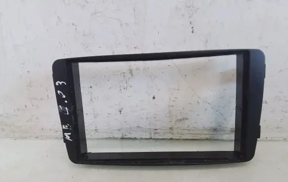 Mercedes-Benz C W203 Radio/GPS head unit trim 