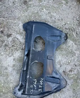 Mercedes-Benz CLS C218 X218 Gearbox bottom protection A2126280411