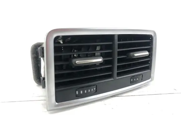 Audi Q7 4L Rear air vent grill 4L0819203K