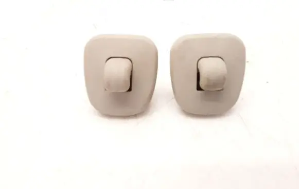 Sun visor clip/hook/bracket