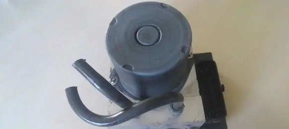 Mercedes-Benz E AMG W212 ABS Pump A2124313512 0365236269