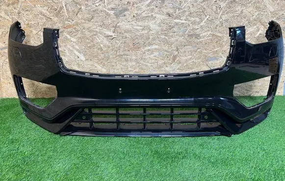 Volvo XC90 Front bumper 31690641