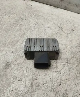 Opel Astra G Glow plug pre-heat relay 90508974 51299001