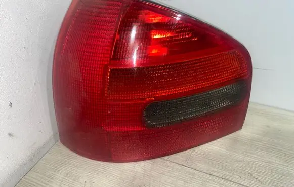 Audi A3 S3 8L Rear/tail lights 810945095A