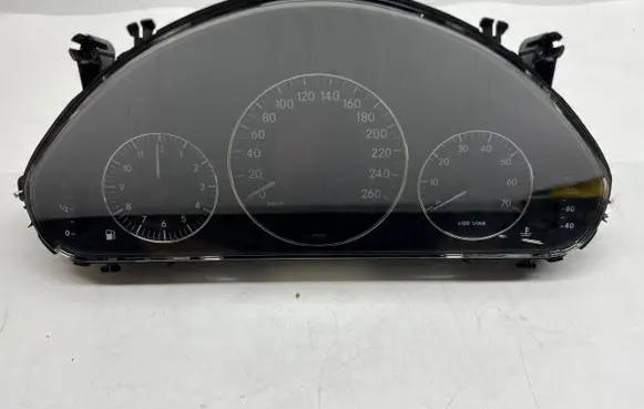 Mercedes-Benz E W211 Speedometer (instrument cluster) A2115404611