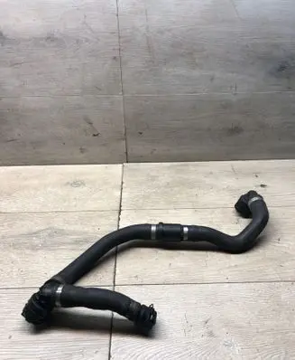 Mercedes-Benz E W213 Engine coolant pipe/hose 2028783