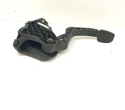 Clutch pedal