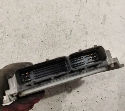 Renault Espace - Grand espace IV Engine control unit/module 8200287269 8973192823