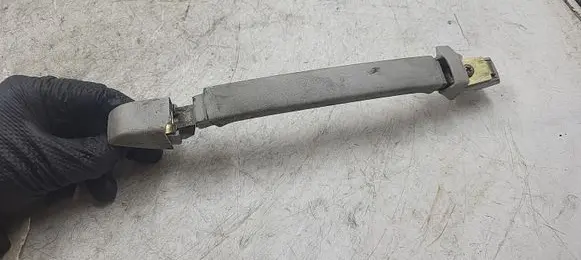 BMW 3 E46 Rear interior roof grab handle 8231324