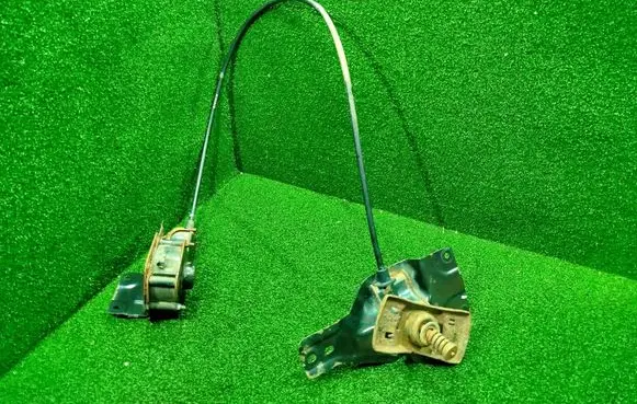 Renault Master III Spare wheel mounting bracket 572118927R