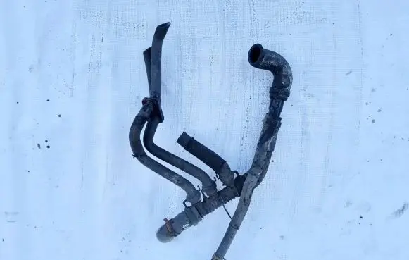 Renault Scenic II - Grand scenic II Engine coolant pipe/hose