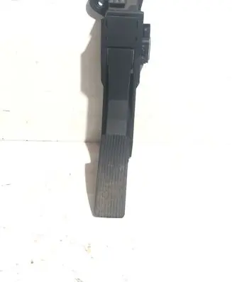 Mercedes-Benz GL X164 Accelerator throttle pedal A1643000004 180407 0722