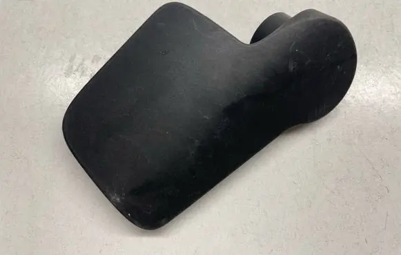 Audi Q7 4M Engine bonnet (hood) release handle 4M1823533