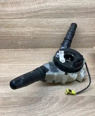 Nissan Micra Wiper turn signal indicator stalk/switch 25560AX602