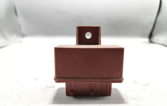 Peugeot 607 Fuel pump relay 9629945980