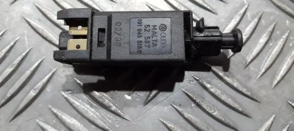 Volkswagen Golf IV Brake pedal sensor switch 191945515b