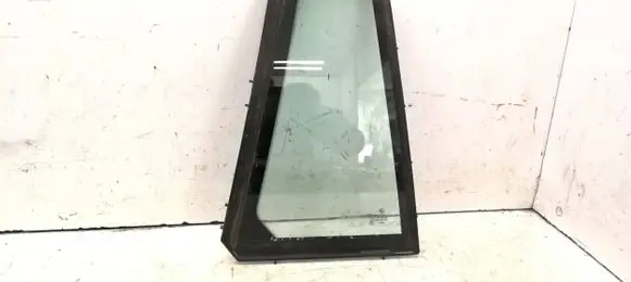 BMW 5 E60 E61 Rear vent window glass 43R00049 E000255 DOT24AS2M25