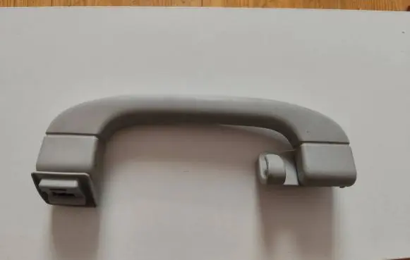 BMW 5 E39 Rear interior roof grab handle 8235577