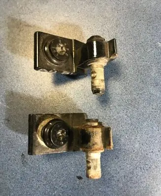 Audi A4 S4 B8 8K Front door hinge set 